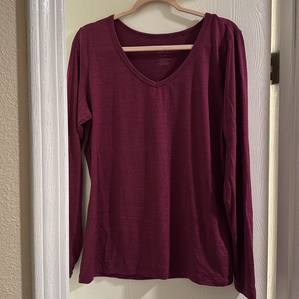 Woolx Women’s Berry Long Sleeve V-neck Merino Wool Base Layer Size XL Like New